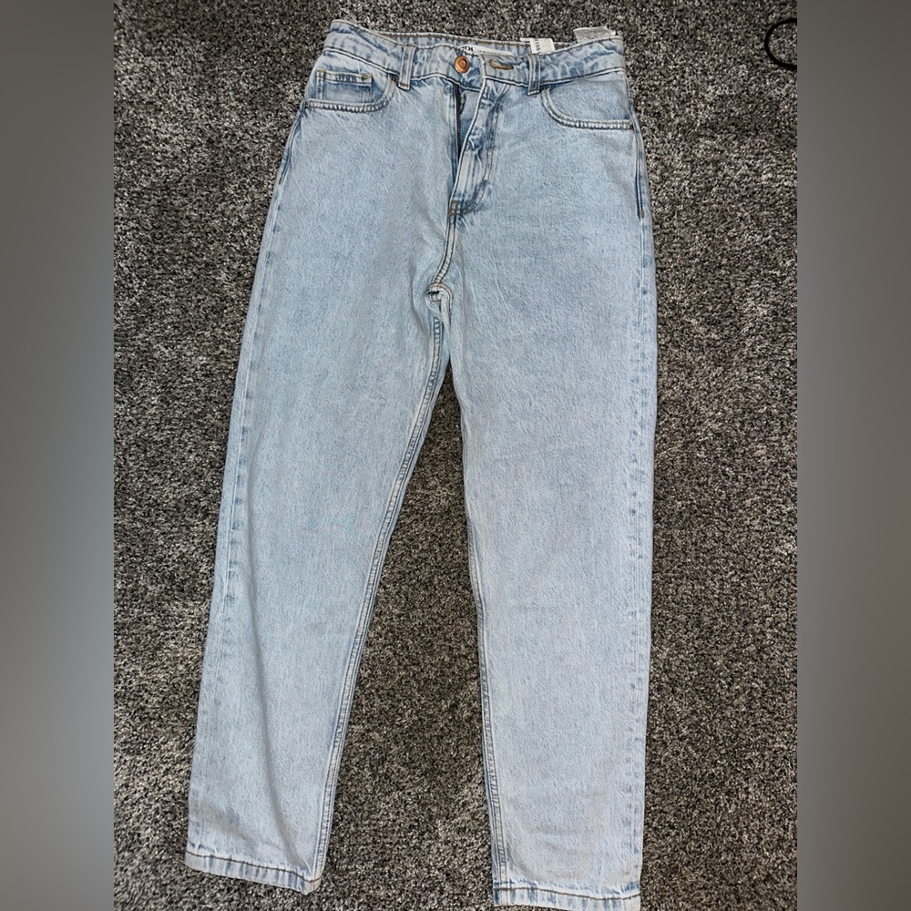 Zara Light wash denim jeans